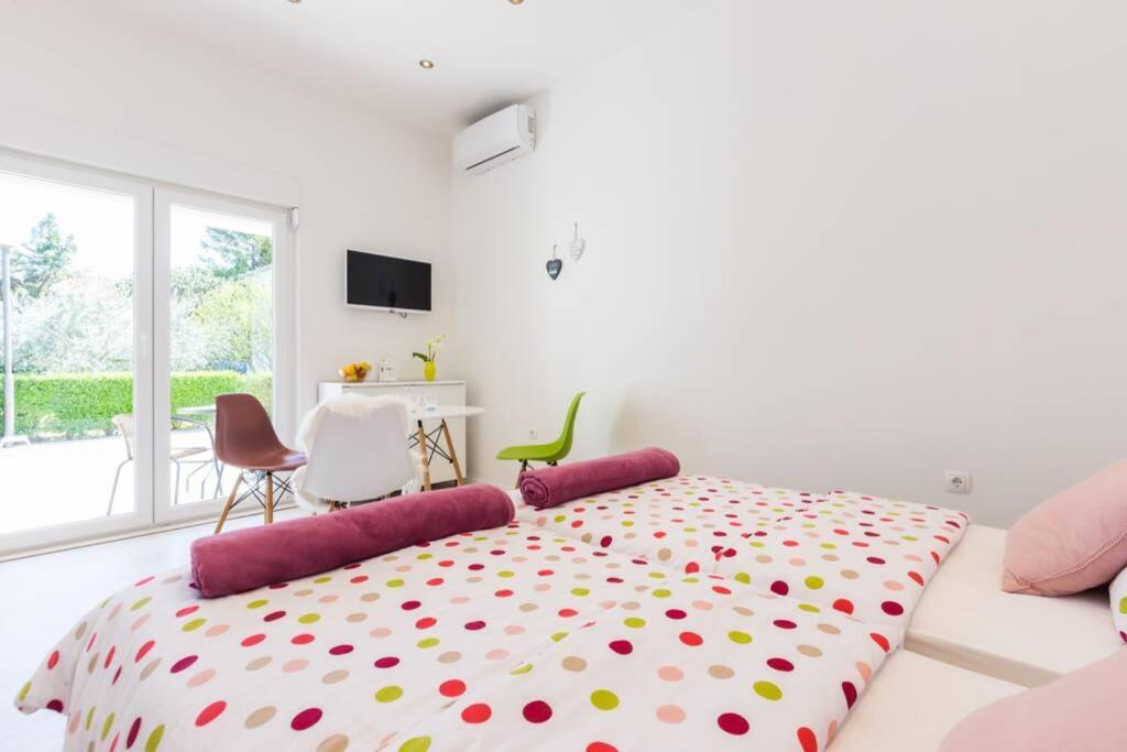 Candy Ap.-Near Center,Bus,Beach+Free Parking Place Zadar Dış mekan fotoğraf